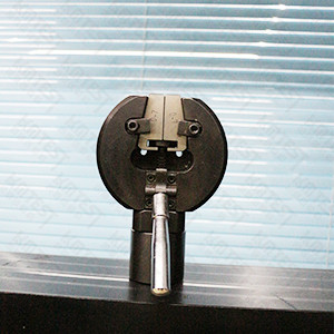 扭轉(zhuǎn)試驗(yàn)機(jī)