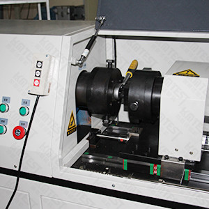 扭轉(zhuǎn)試驗(yàn)機(jī)