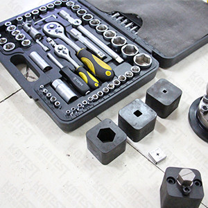 扭轉(zhuǎn)試驗機